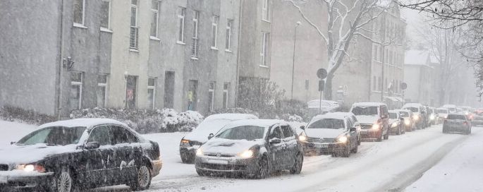 Varianti kā iedarbināt auto ziemā?