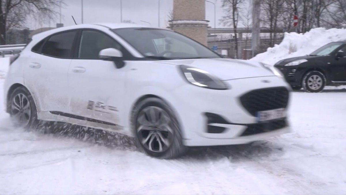 Kā pareizi kontrolēt sānslīdi, ja saslīdēji?